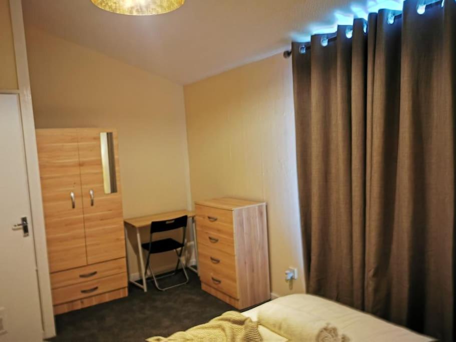 Gasthof Cozy Near O2 Arena London
